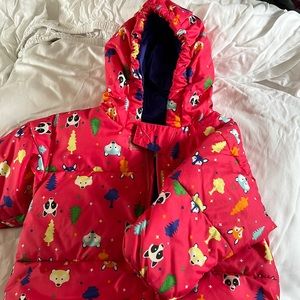 Like new Columbia toddler snowsuit sz 12 months